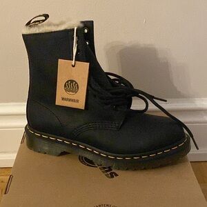 Doc marten Serena